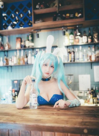 有美女的电视剧_DVD原版DVD国语在线观看