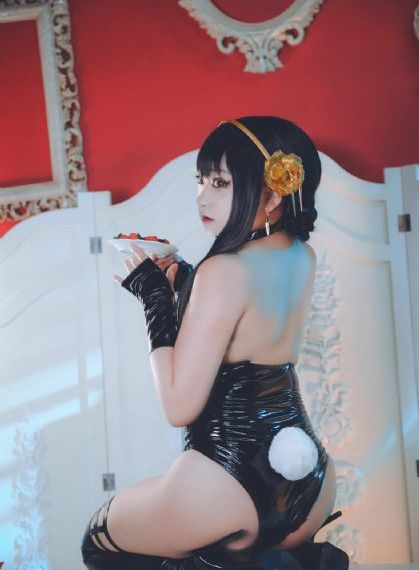 少妇婬乱a片免费看网站直播_全集无删减版在线观看免费版